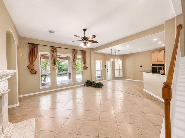 2521 Black Skimmer Court, League City, TX 77573