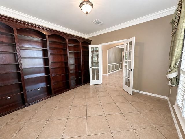 2521 Black Skimmer Court, League City, TX 77573