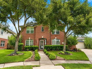 2521 Black Skimmer Court, League City, TX 77573
