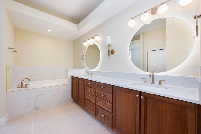 5092 NE 81ST BOULEVARD, Wildwood, FL 34785