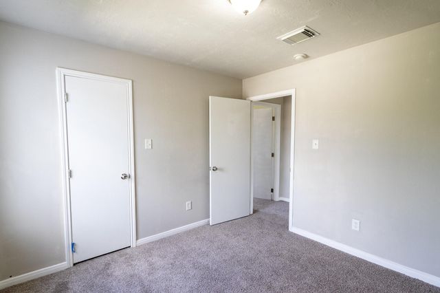 9515 Amberjack Drive, Texas City, TX 77591