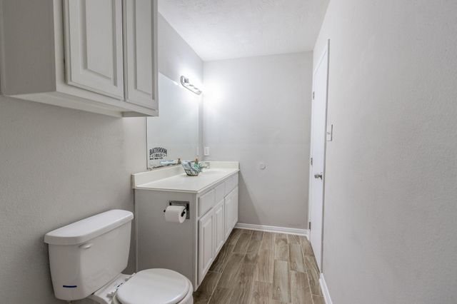 9515 Amberjack Drive, Texas City, TX 77591