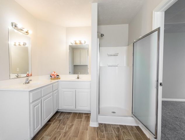 9515 Amberjack Drive, Texas City, TX 77591