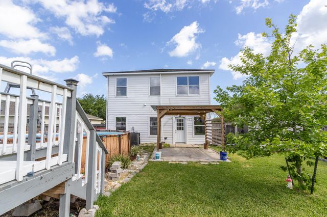 9515 Amberjack Drive, Texas City, TX 77591