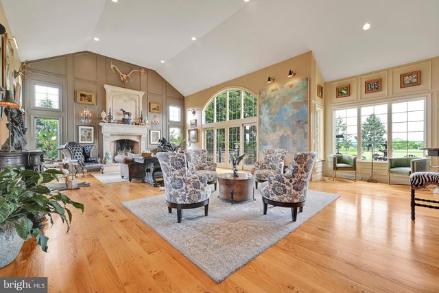 78 AUTUMN LEAF LN, Manheim, PA 17545