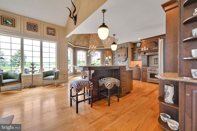 78 AUTUMN LEAF LN, Manheim, PA 17545