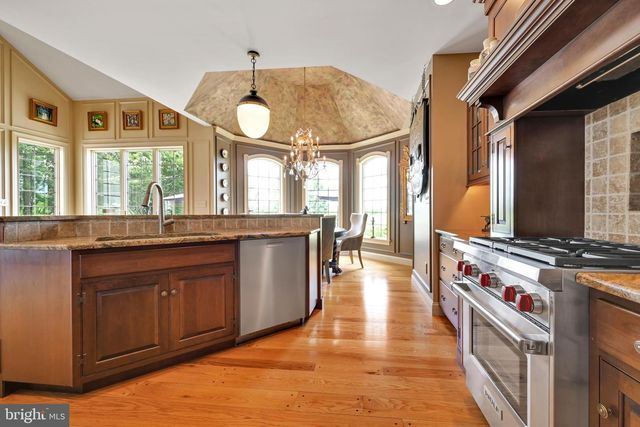 78 AUTUMN LEAF LN, Manheim, PA 17545