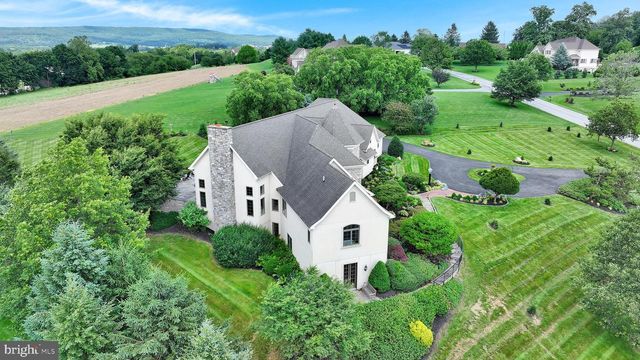 78 AUTUMN LEAF LN, Manheim, PA 17545