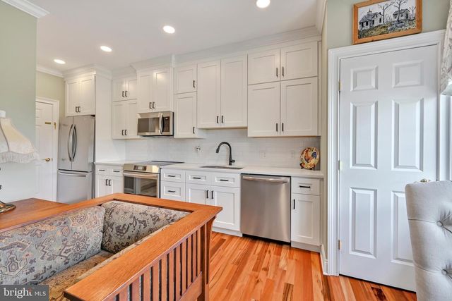 78 AUTUMN LEAF LN, Manheim, PA 17545