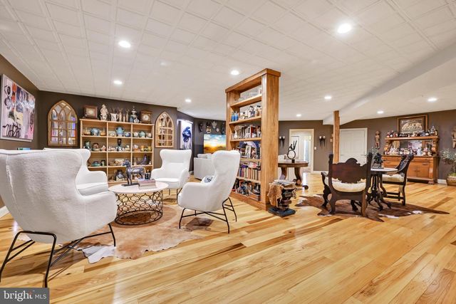 78 AUTUMN LEAF LN, Manheim, PA 17545