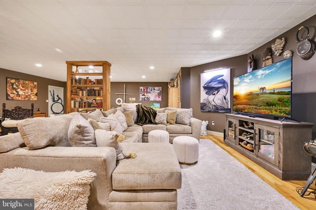 78 AUTUMN LEAF LN, Manheim, PA 17545
