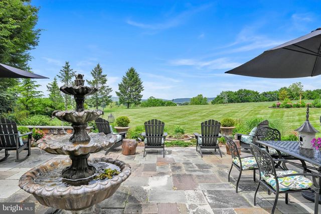 78 AUTUMN LEAF LN, Manheim, PA 17545