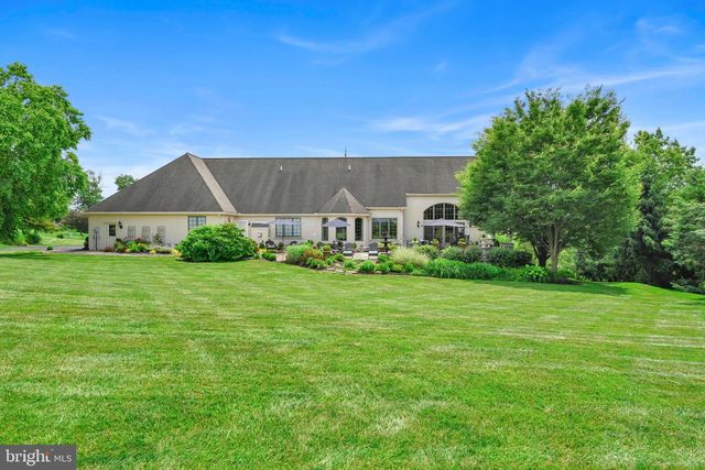 78 AUTUMN LEAF LN, Manheim, PA 17545