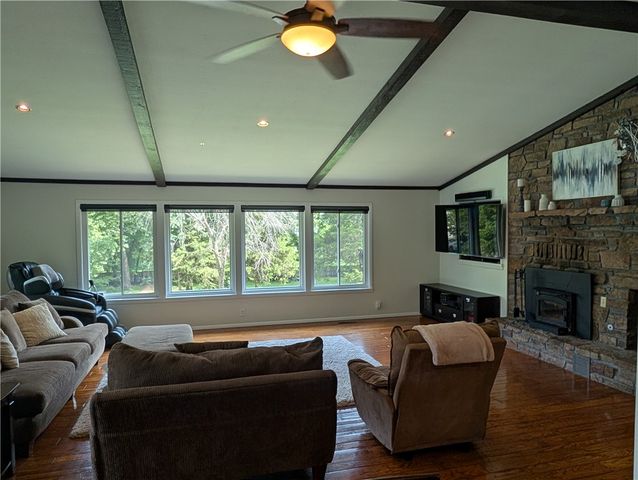 204 Shoreline Drive, Springdale, AR 72764
