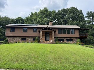 204 Shoreline Drive, Springdale, AR 72764
