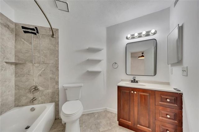 711 Glenleaf Drive, Peachtree Corners, GA 30092