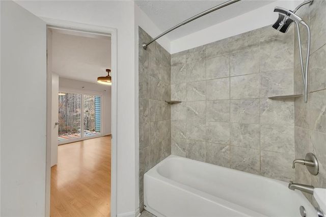 711 Glenleaf Drive, Peachtree Corners, GA 30092