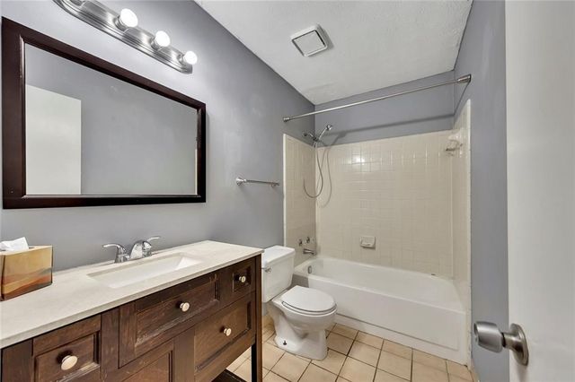 711 Glenleaf Drive, Peachtree Corners, GA 30092