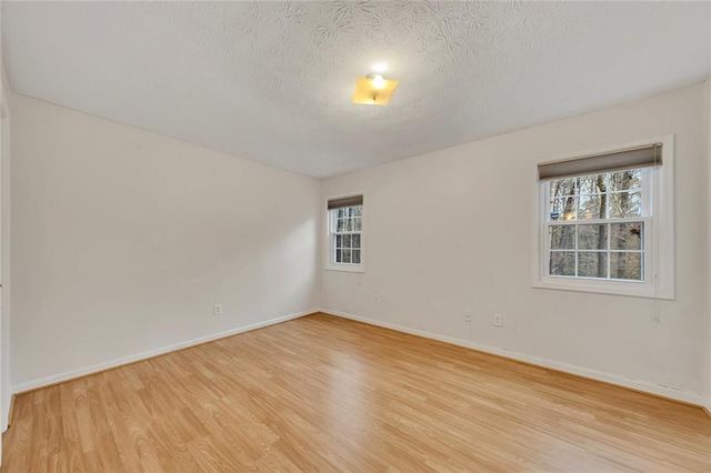 711 Glenleaf Drive, Peachtree Corners, GA 30092