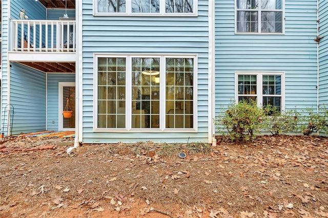 711 Glenleaf Drive, Peachtree Corners, GA 30092