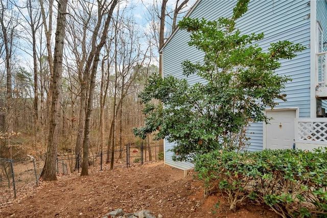 711 Glenleaf Drive, Peachtree Corners, GA 30092
