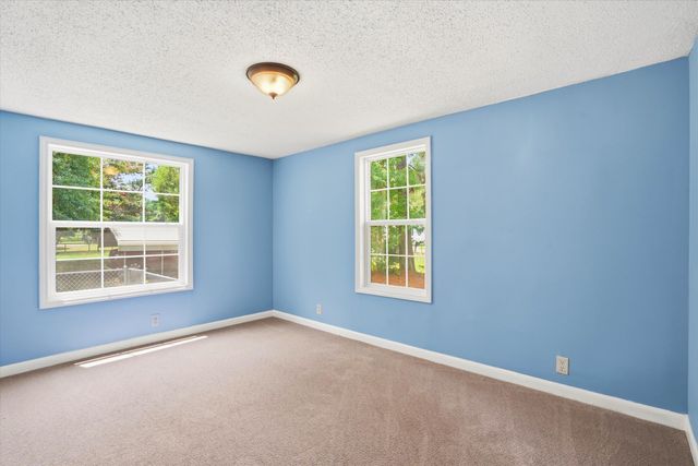522 Pauline Drive, Bonneau, SC 29431