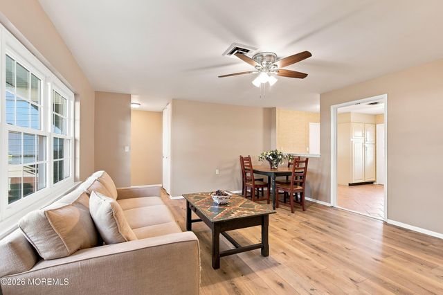 831B Inverness Court, Lakewood, NJ 08701