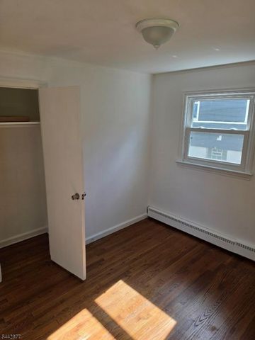 98 Craske St, Woodbridge Twp., NJ 07095