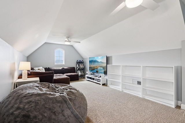 6408 Blue River WAY, Racine, WI 53402
