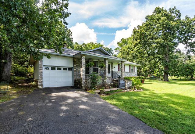 3718 Primrose Lane, Springdale, AR 72764