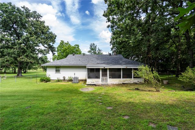 3718 Primrose Lane, Springdale, AR 72764