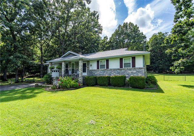 3718 Primrose Lane, Springdale, AR 72764