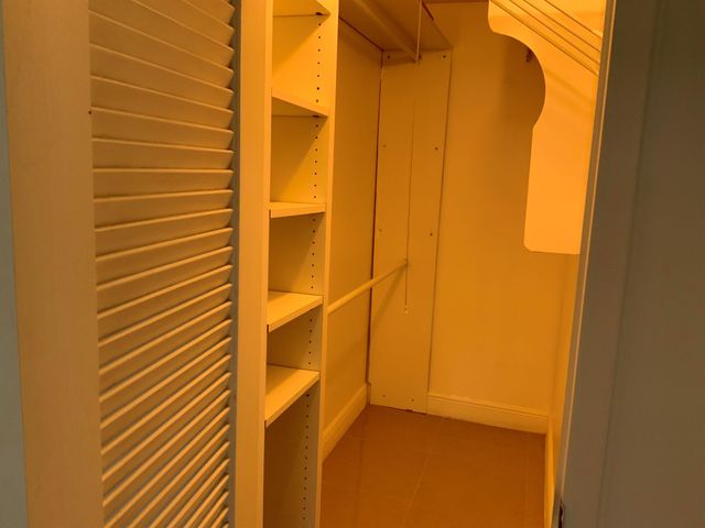 223 Fanshaw F 223, Boca Raton, FL 33434