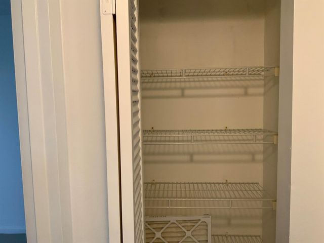 223 Fanshaw F 223, Boca Raton, FL 33434