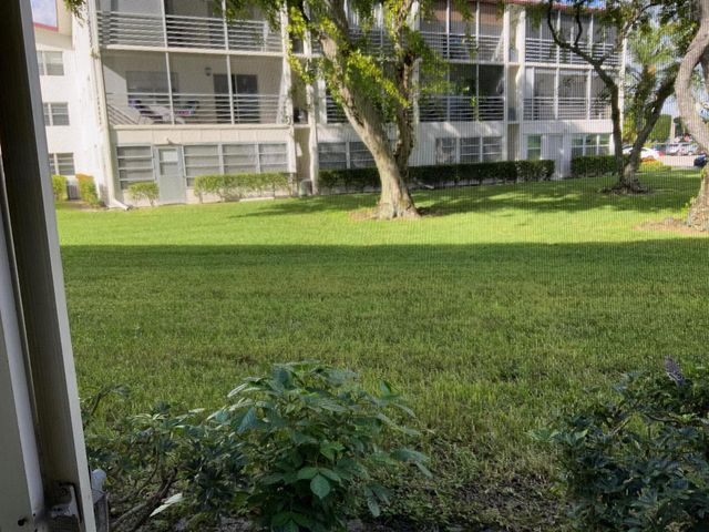 223 Fanshaw F 223, Boca Raton, FL 33434