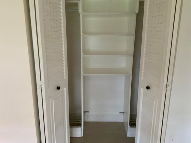 223 Fanshaw F 223, Boca Raton, FL 33434