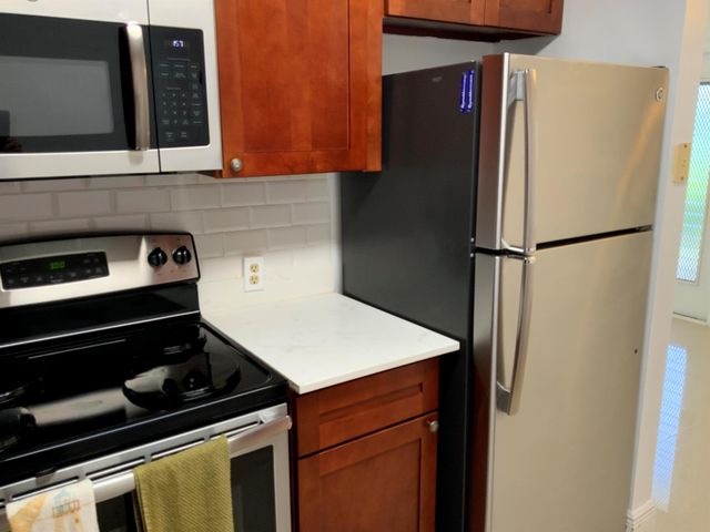 223 Fanshaw F 223, Boca Raton, FL 33434