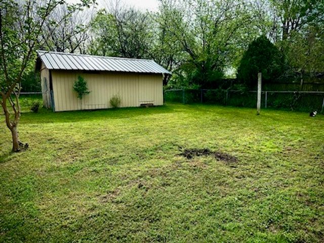 1528 Angel Fire Drive, Dallas, TX 75253