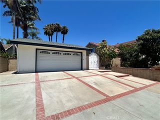 5011 Greencap, Irvine, CA 92604