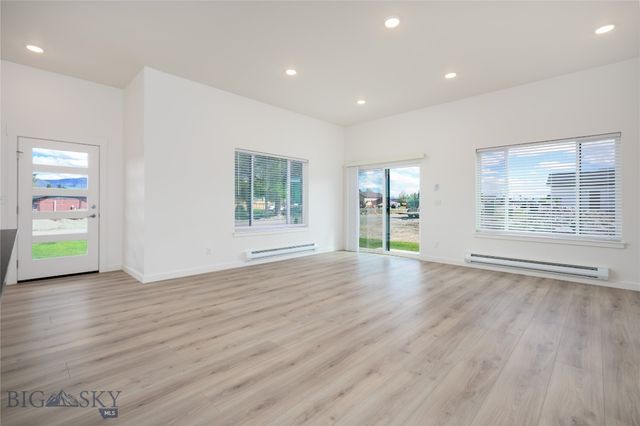 209 Pearl Street, Ennis, MT 59729