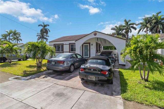 1526 NE 110th Street A, Miami, FL 33161