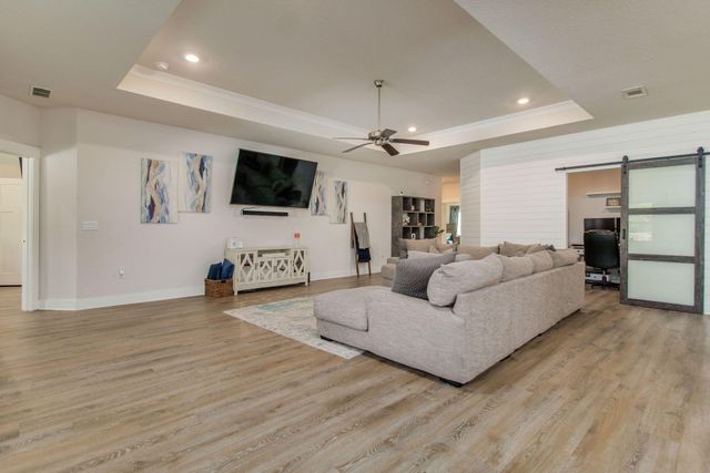 1482 Ballyhoo Drive, Gulf Breeze, FL 32563