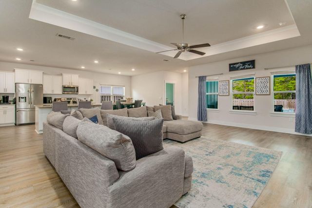 1482 Ballyhoo Drive, Gulf Breeze, FL 32563
