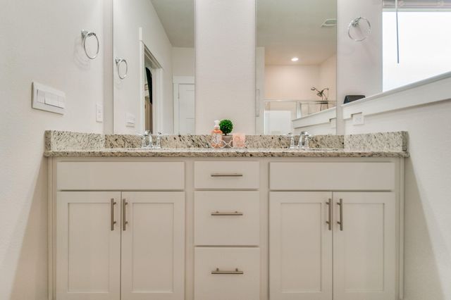 1482 Ballyhoo Drive, Gulf Breeze, FL 32563