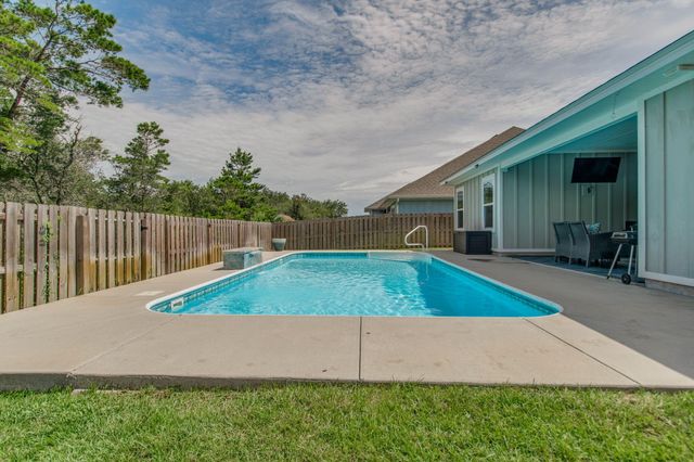 1482 Ballyhoo Drive, Gulf Breeze, FL 32563