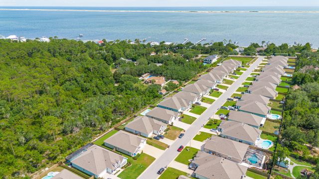1482 Ballyhoo Drive, Gulf Breeze, FL 32563