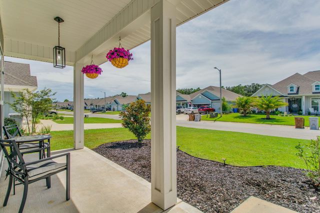 1482 Ballyhoo Drive, Gulf Breeze, FL 32563
