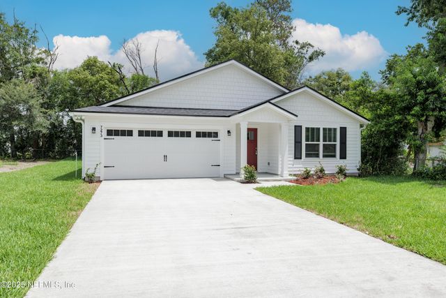 7273 RIDGEWAY Road N, Jacksonville, FL 32244