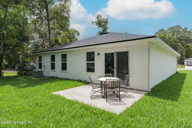 7273 RIDGEWAY Road N, Jacksonville, FL 32244