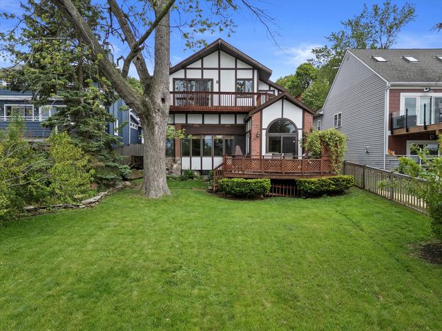 25837 W Oak Lane, Ingleside, IL 60041